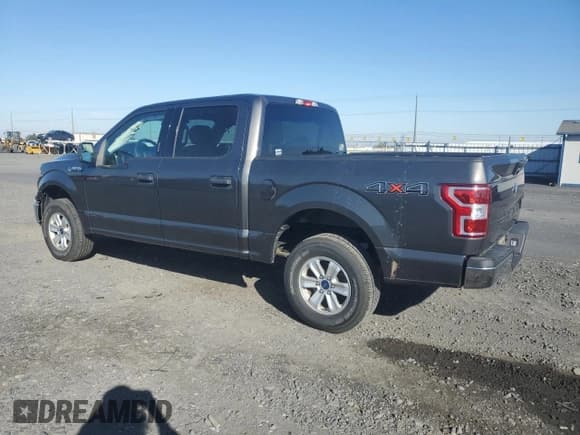 ✅ 2018 Ford F-150 XL • VIN: 1FTEW1EB7JKE47984 • Lot: 81527195. Wystawiony na Copart z przebiegiem 79 839 mil. Bezpłatny archiwum sprzedaży aukcyjnych z USA i szczegółowy raport historii pojazdu na DreamBid. Zdjęcie 2.