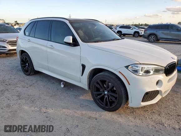 ✅ 2017 BMW X5 xDrive35i • VIN: 5UXKR0C58H0V67217 • Лот: 92980725. Опубликован ранее на Copart с пробегом 135 988 миль. Бесплатный доступ к архиву аукционных продаж из США и подробный отчёт об истории автомобиля на DreamBid. Изображение 4.