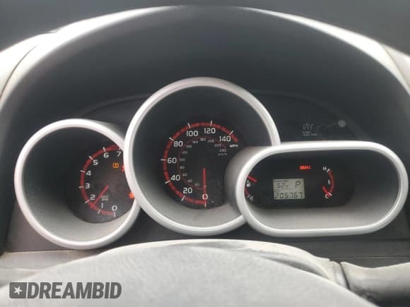 ✅ 2010 Toyota Matrix S • VIN: 2T1LE4EE0AC015812 • Lot: 52496185. Wystawiony na Copart z przebiegiem 205 767 mil. Bezpłatny archiwum sprzedaży aukcyjnych z USA i szczegółowy raport historii pojazdu na DreamBid. Zdjęcie 9.