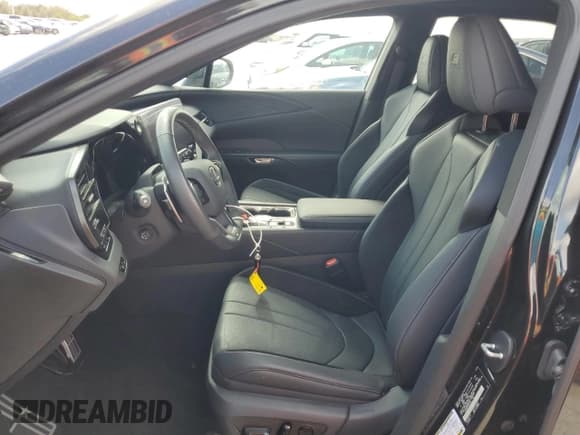 ✅ 2023 Lexus RX 500h F Sport Performance • VIN: 2T2BCMEA8PC001272 • Lot: 78312444. Wystawiony na Copart z przebiegiem 10 966 mil. Bezpłatny archiwum sprzedaży aukcyjnych z USA i szczegółowy raport historii pojazdu na DreamBid. Zdjęcie 7.