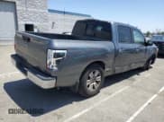 ✅ 2017 Nissan Titan SV • VIN: 1N6AA1EK0HN525945 • Lot: 57897415. Listed on Copart with 51,053 mi. Free auction sales archive from the USA and detailed vehicle history report at DreamBid. Image 3.