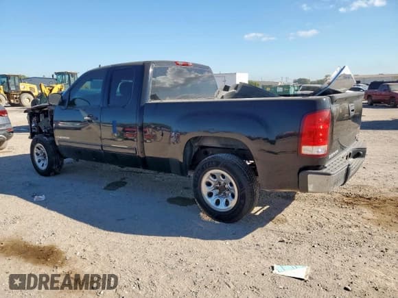 ✅ 2009 GMC Sierra 1500 SL • VIN: 1GTEC19C69Z274148 • Лот: 91084315. Опубликован ранее на Copart с пробегом 292 490 миль. Бесплатный доступ к архиву аукционных продаж из США и подробный отчёт об истории автомобиля на DreamBid. Изображение 2.
