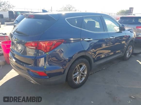 2017 Hyundai Santa Fe 2.4L с VIN 5XYZT3LB6HG467586, выставлен на аукционе IAAI как лот 43585328 с пробегом 84 065 миль миль и . История ставок и продаж доступна на DreamBid. Изображение 4.