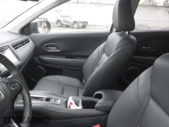 ✅ 2017 Honda HR-V EX-L • VIN: 3CZRU5H74HM723265 • Лот: 43691836. Опубликован ранее на IAAI с пробегом 108 985 миль. Бесплатный доступ к архиву аукционных продаж из США и подробный отчёт об истории автомобиля на DreamBid. Изображение 18.