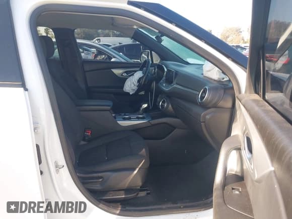 ✅ 2021 Chevrolet Blazer LT • VIN: 3GNKBCRS0MS504370 • Lot: 43062137. Listed on IAAI with 91,604 mi. Free auction sales archive from the USA and detailed vehicle history report at DreamBid. Image 5.