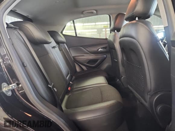 ✅ 2020 Buick Encore Preferred • VIN: KL4CJESB6LB326748 • Lot: 70831245. Wystawiony na Copart z przebiegiem 98 750 mil. Bezpłatny archiwum sprzedaży aukcyjnych z USA i szczegółowy raport historii pojazdu na DreamBid. Zdjęcie 11.