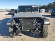 ✅ 2021 Jeep Wrangler Unlimited Sport Altitude • VIN: 1C4HJXDGXMW552270 • Lot: 41440655. Wystawiony na Copart z przebiegiem 53 200 mil. Bezpłatny archiwum sprzedaży aukcyjnych z USA i szczegółowy raport historii pojazdu na DreamBid. Zdjęcie 5.