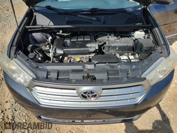 ✅ 2013 Toyota Highlander • VIN: 5TDZA3EH6DS037528 • Lot: 71386025. Listed on Copart with 198,588 mi. Free auction sales archive from the USA and detailed vehicle history report at DreamBid. Image 12.