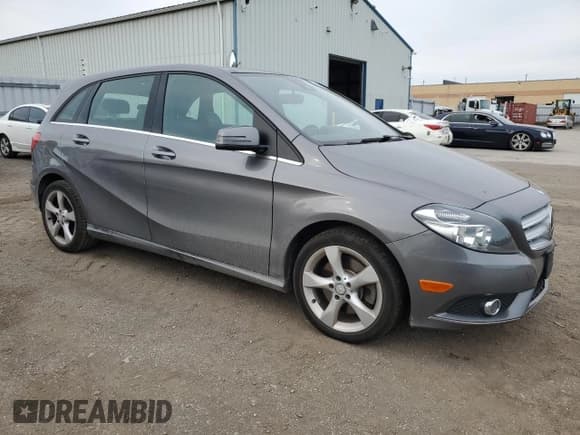 ✅ 2014 Mercedes-Benz B 250 Sports Tourer • VIN: WDDMH4EBXEJ286183 • Lot: 78456904. Wystawiony na Copart z przebiegiem 94 964 mil. Bezpłatny archiwum sprzedaży aukcyjnych z USA i szczegółowy raport historii pojazdu na DreamBid. Zdjęcie 4.