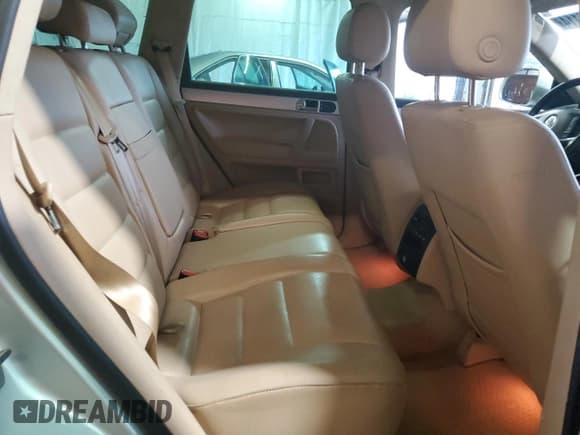 ✅ 2009 Volkswagen Touareg VR6 • VIN: WVGBE77L49D023169 • Lot: 73215114. Listed on Copart with 223,739 mi. Free auction sales archive from the USA and detailed vehicle history report at DreamBid. Image 11.