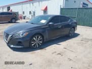 ✅ 2019 Nissan Altima Platinum • VIN: 1N4BL4FV7KC150933 • Лот: 42202715. Опубликован ранее на IAAI с пробегом 77 912 миль. Бесплатный доступ к архиву аукционных продаж из США и подробный отчёт об истории автомобиля на DreamBid. Изображение 17.