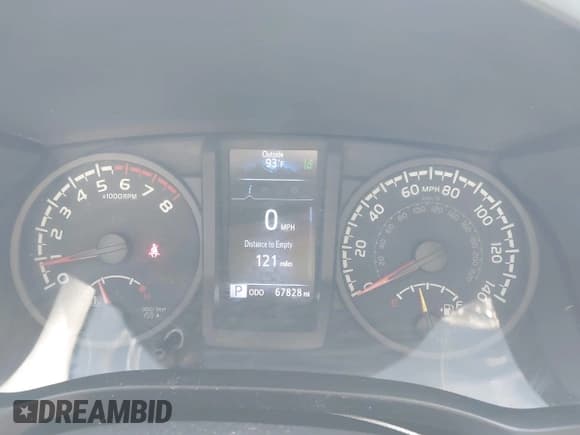 ✅ 2022 Toyota Tacoma SR • VIN: 3TYRX5GN8NT065916 • Lot: 42553981. Listed on IAAI with 67,828 mi. Free auction sales archive from the USA and detailed vehicle history report at DreamBid. Image 7.