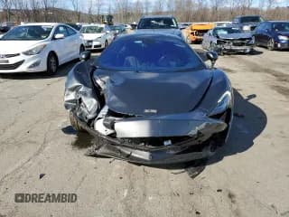 ✅ 2017 McLaren 570S • VIN: SBM13DAAXHW002218 • Lot: 41875174. Wystawiony na Copart z przebiegiem 27 857 mil. Bezpłatny archiwum sprzedaży aukcyjnych z USA i szczegółowy raport historii pojazdu na DreamBid. Zdjęcie 5.
