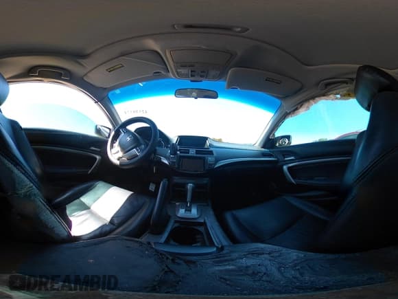 ✅ 2010 Honda Accord EX-L • VIN: 1HGCS2B81AA000284 • Lot: 42539374. Listed on IAAI with 211,009 mi. Free auction sales archive from the USA and detailed vehicle history report at DreamBid. Image 18.