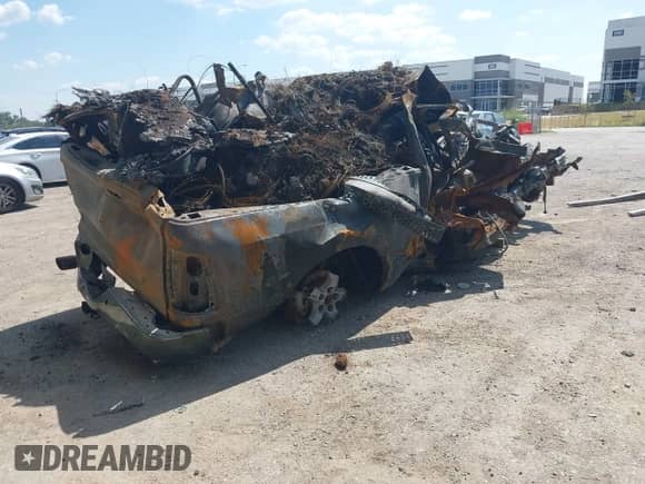 2017 Ram 1500 Big Horn z VIN 1C6RR7TT6HS685303, wystawiony jako IAAI lot #43296319 z przebiegiem Nie podano mil oraz . Historia ofert i sprzedaży dostępna na DreamBid. Obrazek 4.