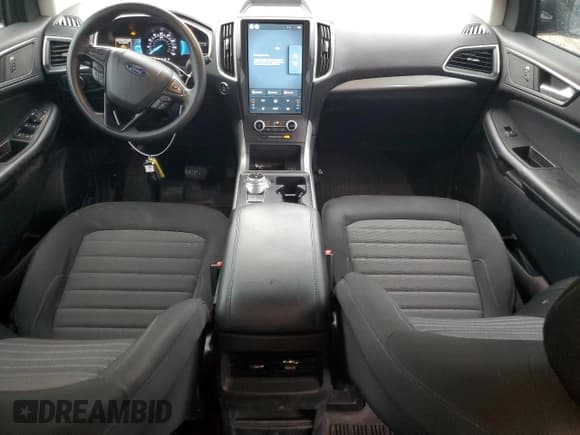 ✅ 2021 Ford Edge SE • VIN: 2FMPK4G94MBA04511 • Lot: 84423524. Wystawiony na Copart z przebiegiem 162 699 mil. Bezpłatny archiwum sprzedaży aukcyjnych z USA i szczegółowy raport historii pojazdu na DreamBid. Zdjęcie 8.