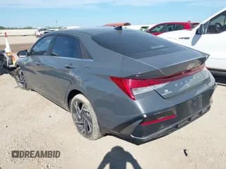 ✅ 2024 Hyundai Elantra SEL • VIN: KMHLS4DGXRU745538 • Лот: 42800626. Опубликован ранее на IAAI с пробегом 17 893 миль. Бесплатный доступ к архиву аукционных продаж из США и подробный отчёт об истории автомобиля на DreamBid. Изображение 3.