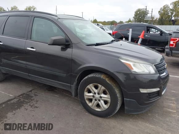 ✅ 2016 Chevrolet Traverse LS • VIN: 1GNKVFED3GJ208586 • Lot: 43544525. Wystawiony na IAAI z przebiegiem 167 197 mil. Bezpłatny archiwum sprzedaży aukcyjnych z USA i szczegółowy raport historii pojazdu na DreamBid. Zdjęcie 1.