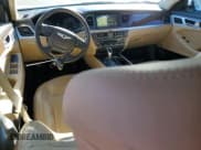 ✅ 2015 Hyundai Genesis 3.8L • VIN: KMHGN4JE0FU054896 • Lot: 46666385. Wystawiony na Copart z przebiegiem 170 641 mil. Bezpłatny archiwum sprzedaży aukcyjnych z USA i szczegółowy raport historii pojazdu na DreamBid. Zdjęcie 8.