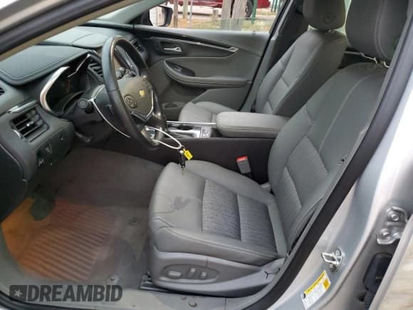 ✅ 2018 Chevrolet Impala LT • VIN: 2G1105S34J9106377 • Лот: 75186944. Опубликован ранее на Copart с пробегом 19 099 миль. Бесплатный доступ к архиву аукционных продаж из США и подробный отчёт об истории автомобиля на DreamBid. Изображение 7.