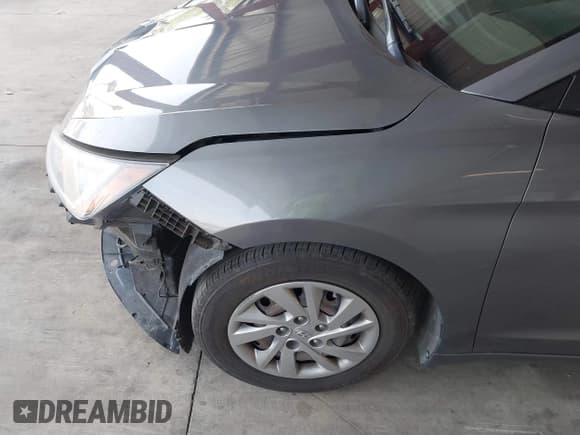 ✅ 2019 Hyundai Elantra SE • VIN: KMHD74LF7KU818921 • Lot: 42118137. Listed on IAAI with 200,757 mi. Free auction sales archive from the USA and detailed vehicle history report at DreamBid. Image 19.