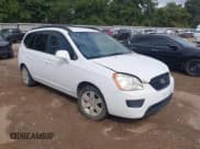 ✅ 2008 Kia Rondo LX • VIN: KNAFG525X87200623 • Lot: 43285216. Listed on IAAI with 205,815 mi. Free auction sales archive from the USA and detailed vehicle history report at DreamBid. Image 1.