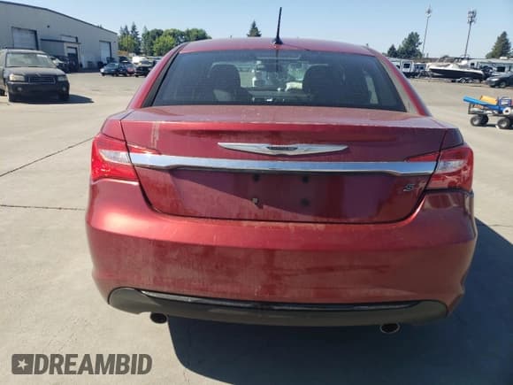 ✅ 2013 Chrysler 200 Limited • VIN: 1C3CCBCGXDN679166 • Lot: 66230965. Listed on Copart with Not provided. Free auction sales archive from the USA and detailed vehicle history report at DreamBid. Image 6.