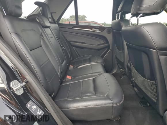 ✅ 2012 Mercedes-Benz M 350 • VIN: 4JGDA5HB9CA027967 • Lot: 93394735. Listed on Copart with 118,632 mi. Free auction sales archive from the USA and detailed vehicle history report at DreamBid. Image 11.