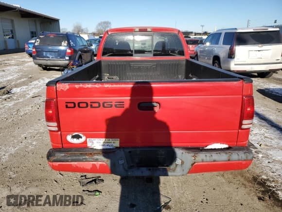 ✅ 2000 Dodge Dakota • VIN: 1B7GL22X0YS694166 • Lot: 87619775. Wystawiony na Copart z przebiegiem Nie podano. Bezpłatny archiwum sprzedaży aukcyjnych z USA i szczegółowy raport historii pojazdu na DreamBid. Zdjęcie 6.