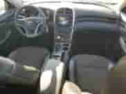 ✅ 2015 Chevrolet Malibu LT • VIN: 1G11C5SLXFF130382 • Lot: 85382765. Wystawiony na Copart z przebiegiem 182 011 mil. Bezpłatny archiwum sprzedaży aukcyjnych z USA i szczegółowy raport historii pojazdu na DreamBid. Zdjęcie 8.