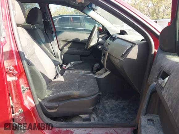 ✅ 2009 Ford Focus SES • VIN: 1FAHP36N99W189489 • Lot: 43581438. Listed on IAAI with 110,894 mi. Free auction sales archive from the USA and detailed vehicle history report at DreamBid. Image 5.