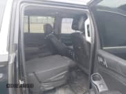 ✅ 2015 GMC Yukon XL SLT • VIN: 1GKS1HKC7FR645636 • Lot: 42093086. Wystawiony na IAAI z przebiegiem 206 189 mil. Bezpłatny archiwum sprzedaży aukcyjnych z USA i szczegółowy raport historii pojazdu na DreamBid. Zdjęcie 8.