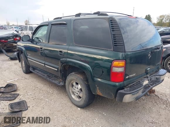 ✅ 2002 Chevrolet Tahoe LT • VIN: 1GNEK13Z72J321120 • Lot: 43596298. Listed on IAAI with 230,596 mi. Free auction sales archive from the USA and detailed vehicle history report at DreamBid. Image 3.