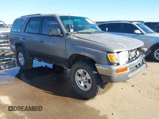 ✅ 1998 Toyota 4Runner SR5 • VIN: JT3HN86R8W0155448 • Lot: 43797506. Wystawiony na IAAI z przebiegiem 370 504 mil. Bezpłatny archiwum sprzedaży aukcyjnych z USA i szczegółowy raport historii pojazdu na DreamBid. Zdjęcie 1.