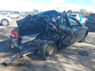 ✅ 2010 Toyota Yaris • VIN: JTDBT4K38A4066045 • Lot: 43532513. Wystawiony na IAAI z przebiegiem 136 318 mil. Bezpłatny archiwum sprzedaży aukcyjnych z USA i szczegółowy raport historii pojazdu na DreamBid. Zdjęcie 4.