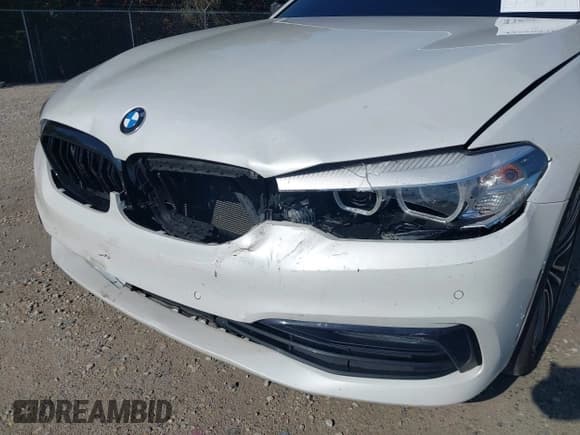 ✅ 2018 BMW 5 Series 540i xDrive • VIN: WBAJE7C59JG892017 • Lot: 42556936. Listed on IAAI with 55,170 mi. Free auction sales archive from the USA and detailed vehicle history report at DreamBid. Image 6.