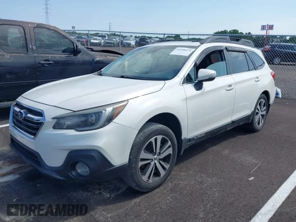 ✅ 2018 Subaru Outback Limited • VIN: 4S4BSANC0J3299044 • Lot: 42298474. Listed on IAAI with Not provided. Free auction sales archive from the USA and detailed vehicle history report at DreamBid. Image 2.