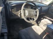 ✅ 2002 Dodge Dakota Sport • VIN: 1B7HG38N92S544374 • Lot: 79746554. Wystawiony na Copart z przebiegiem 182 673 mil. Bezpłatny archiwum sprzedaży aukcyjnych z USA i szczegółowy raport historii pojazdu na DreamBid. Zdjęcie 8.