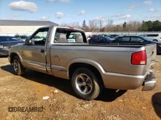 ✅ 2002 Chevrolet S-10 LS • VIN: 1GCCS145828255597 • Лот: 80866234. Опубликован ранее на Copart с пробегом 178 361 миль. Бесплатный доступ к архиву аукционных продаж из США и подробный отчёт об истории автомобиля на DreamBid. Изображение 2.