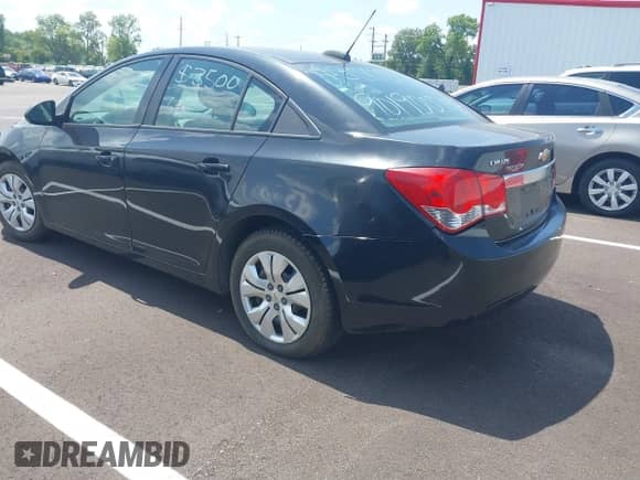 2015 Chevrolet Cruze LS с VIN 1G1PB5SH2F7190496, выставлен на аукционе IAAI как лот 42810374 с пробегом 165 562 миль миль и . История ставок и продаж доступна на DreamBid. Изображение 3.