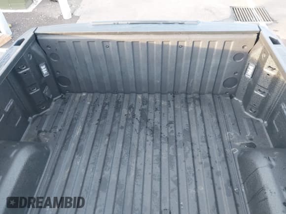 ✅ 2023 Chevrolet Silverado 1500 LT • VIN: 1GCUDDED4PZ311459 • Lot: 41361510. Listed on IAAI with Not provided. Free auction sales archive from the USA and detailed vehicle history report at DreamBid. Image 18.