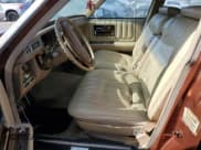 ✅ 1978 Cadillac Seville • VIN: 6S69B8Q492624 • Lot: 47705415. Wystawiony na Copart z przebiegiem 82 481 mil. Bezpłatny archiwum sprzedaży aukcyjnych z USA i szczegółowy raport historii pojazdu na DreamBid. Zdjęcie 7.