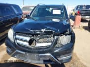 ✅ 2015 Mercedes-Benz GLK 350 • VIN: WDCGG5HB4FG338718 • Лот: 43650420. Опубликован ранее на IAAI с пробегом 230 747 миль. Бесплатный доступ к архиву аукционных продаж из США и подробный отчёт об истории автомобиля на DreamBid. Изображение 13.