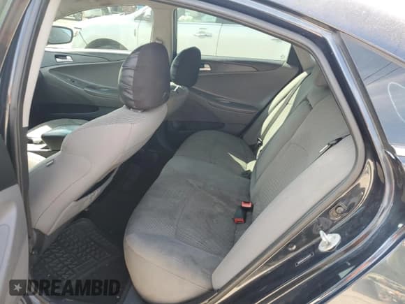 ✅ 2013 Hyundai Sonata GLS • VIN: 5NPEB4AC1DH790272 • Lot: 71521244. Wystawiony na Copart z przebiegiem 200 840 mil. Bezpłatny archiwum sprzedaży aukcyjnych z USA i szczegółowy raport historii pojazdu na DreamBid. Zdjęcie 10.