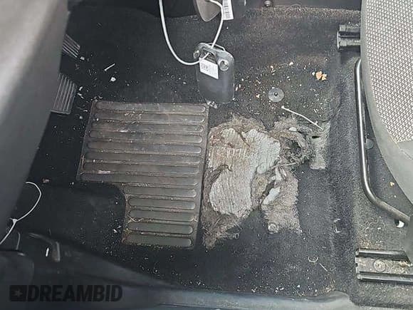 ✅ 2020 Ram ProMaster City Cargo Tradesman • VIN: ZFBHRFAB3L6R54399 • Лот: 43944789. Опубликован ранее на IAAI с пробегом 191 051 миль. Бесплатный доступ к архиву аукционных продаж из США и подробный отчёт об истории автомобиля на DreamBid. Изображение 5.