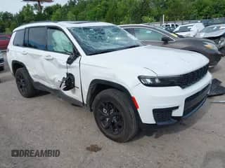 2024 Jeep Grand Cherokee Altitude с VIN 1C4RJKAG3R8594934, выставлен на аукционе IAAI как лот 42636738 с пробегом 16 617 миль миль и . История ставок и продаж доступна на DreamBid. Изображение 1.