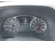 ✅ 2019 Nissan Pathfinder S • VIN: 5N1DR2MM1KC614505 • Lot: 42204321. Listed on IAAI with 96,585 mi. Free auction sales archive from the USA and detailed vehicle history report at DreamBid. Image 7.