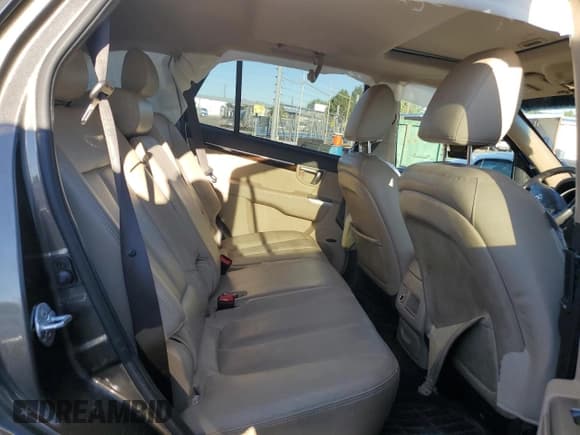 ✅ 2012 Hyundai Santa Fe Limited • VIN: 5XYZKDAGXCG157182 • Lot: 68005994. Listed on Copart with 66,436 mi. Free auction sales archive from the USA and detailed vehicle history report at DreamBid. Image 11.