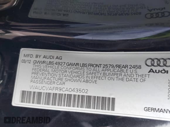 ✅ 2012 Audi S5 Premium Plus • VIN: WAUCVAFR9CA043502 • Lot: 42065059. Wystawiony na IAAI z przebiegiem Nie podano. Bezpłatny archiwum sprzedaży aukcyjnych z USA i szczegółowy raport historii pojazdu na DreamBid. Zdjęcie 9.