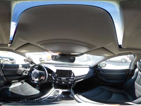 2018 Honda Accord EX-L z VIN 1HGCV3F51JA004655, wystawiony jako IAAI lot #43506840 z przebiegiem 139 777 mil mil oraz . Historia ofert i sprzedaży dostępna na DreamBid. Obrazek 20.